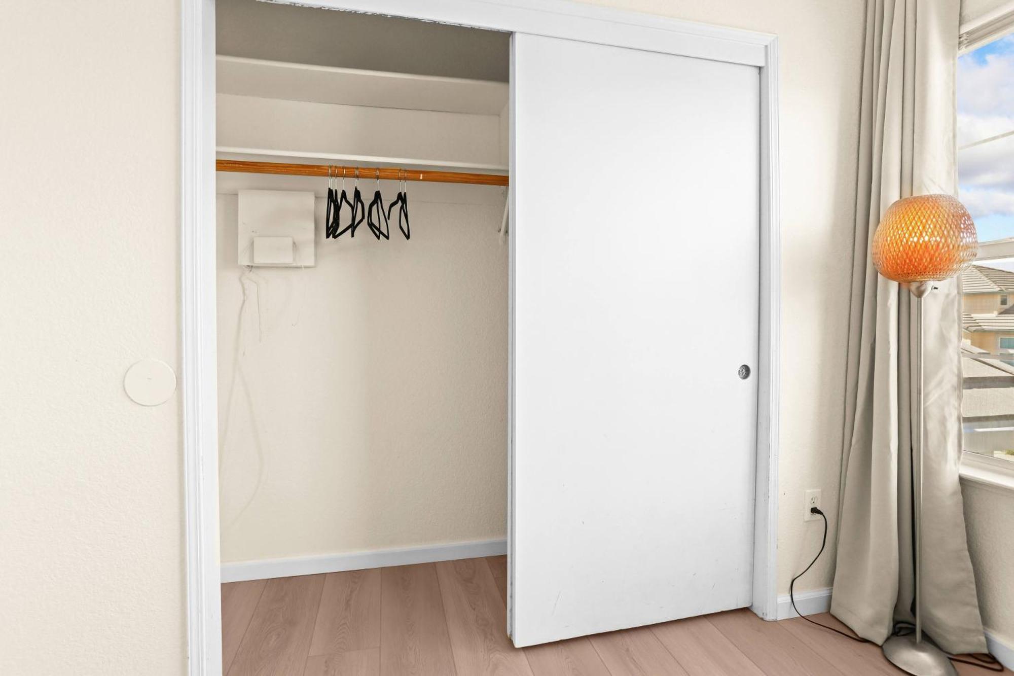 Remodeled 3b2b Bright House With A King Sacramento